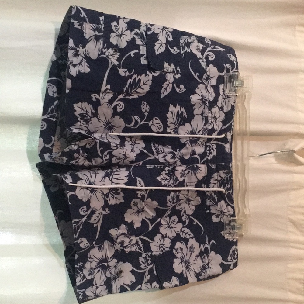 Old Navy Navy Blue Floral Athletic Shorts